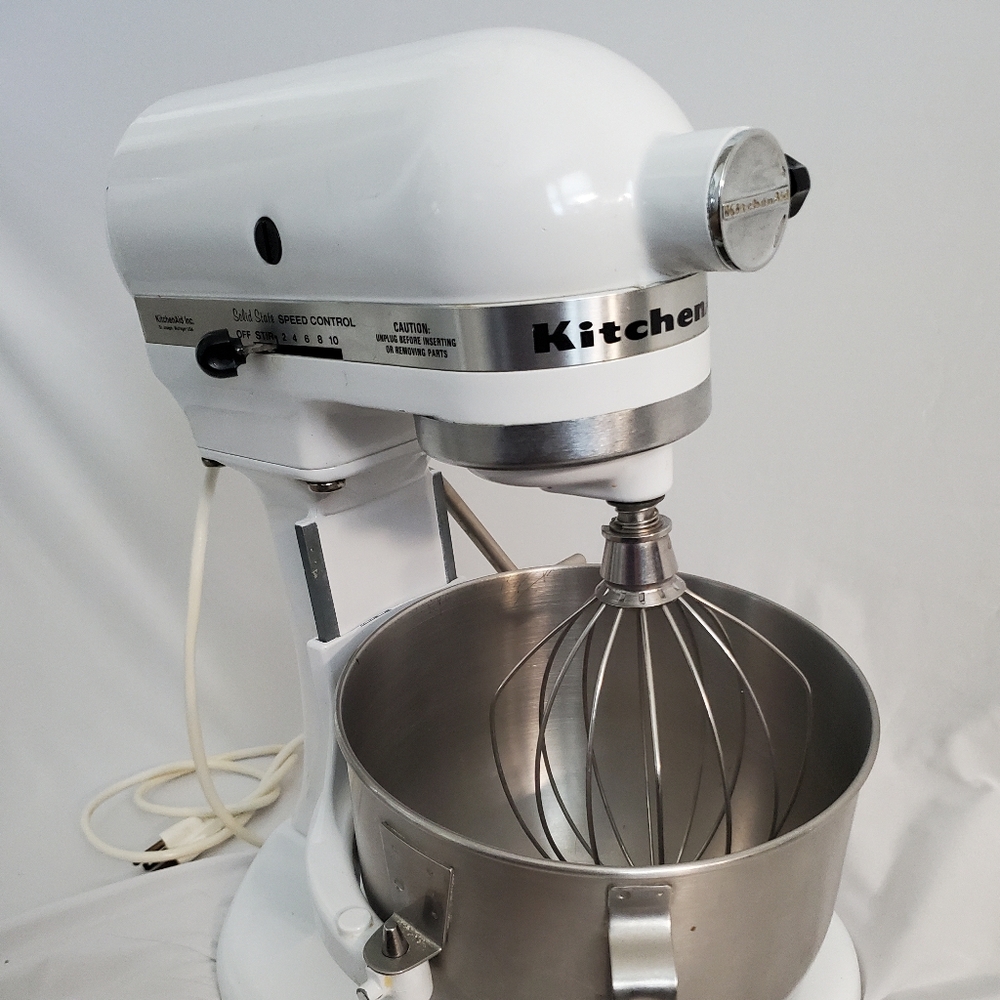 kitchen aid mixer
